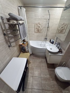 1-к квартира, 3/3 эт., 42м²