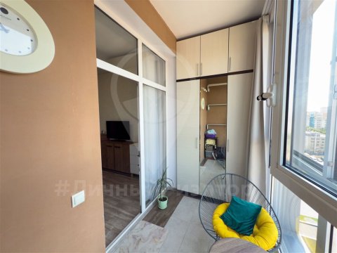 2-к квартира, 11/18 эт., 88м²