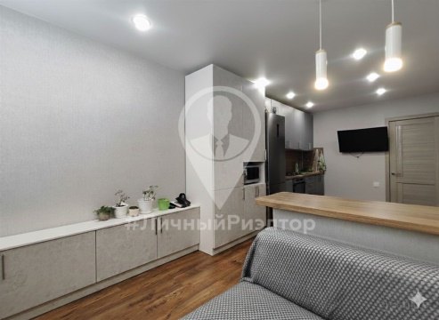 1-к квартира, 2/18 эт., 52м²