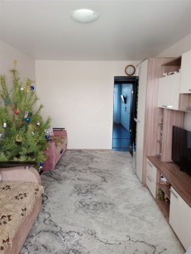 2-к квартира, 5/5 эт., 44м²
