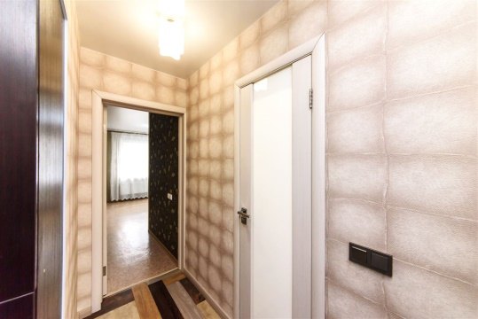 3-к квартира, 3/10 эт., 83м²