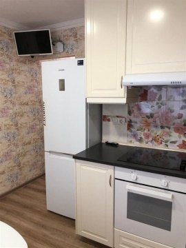 2-к квартира, 10/12 эт., 52м²